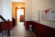 Treppenhaus +++TOLLE DG-3-RWG MIT TAGESLICHTBAD U.BALKON IM BELIEBTEN BACHVIERTEL+++