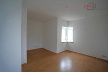 Schlafzimmer Bild 4 ATTRAKTIVE 2-RWG MIT BALKON U. HOBBYRAUM (DACHBODEN) IN GRNER U. BELIEBTER LAGE VON LPZ.-WAHREN
