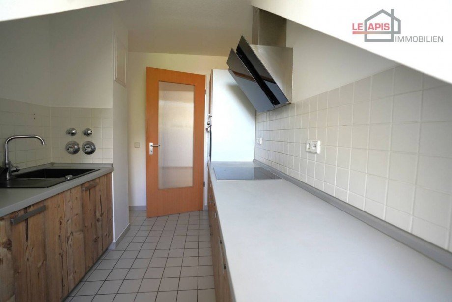 K�che inkl. EBK Bild 2 Dachgeschosswohnung Leipzig/ Lausen