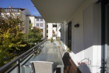 Balkon ++AUFGEPASST 4-RWG M. 2 BK U. EBK IN EINER STILVOLLEN VILLA IM BELIEBTEN WALDSTRA�ENVIERTEL++