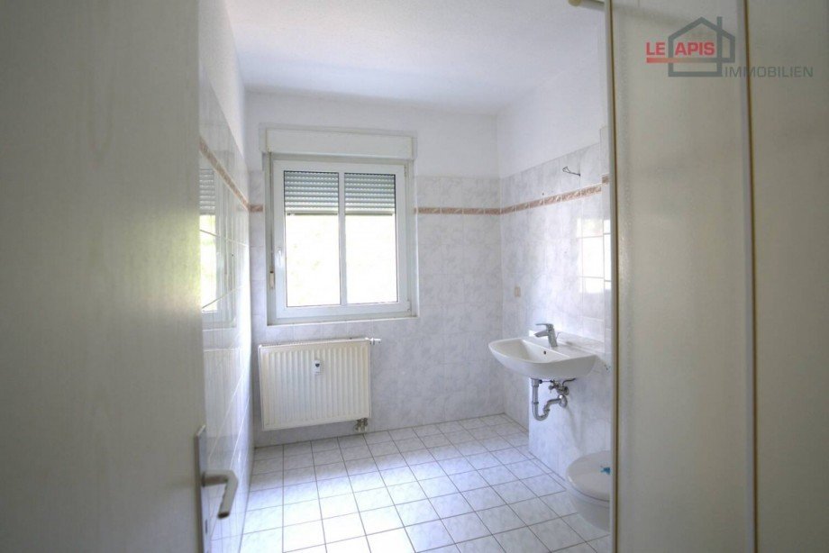 Bad Etagenwohnung Borna