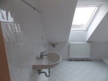 Masterbad 3-Raum-DG-Wohnung mit Charme inmitten der S�dvorstadt