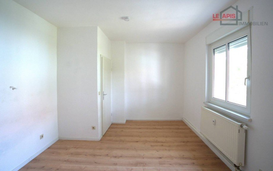 Zimmer 1Bild 3 Etagenwohnung Borna