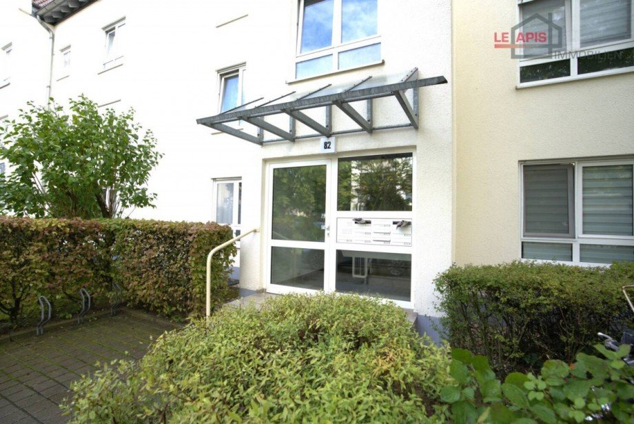 Hauseingangsbereich Etagenwohnung Leipzig