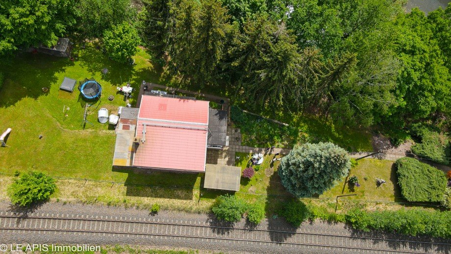 Grundst�cks-Ansicht Einfamilienhaus Ro�wein / Gleisberg