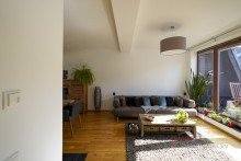 Wohnzimmer +++RUHIG GELEGENE 2-R-DGWG M. GR. BALKON, AR, PARKETT U. TAGESLICHTBAD IM BELIEBTEN GOHLIS+++