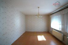 Wohnzimmer ENTZCKENDES REIHENENDHAUS M. POTENZIAL IN RUHIGER U. BELIEBTER LAGE V. KITZSCHER