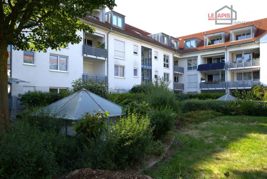 Hausansicht hinten Bild 2 Dachgeschosswohnung Leipzig-Lausen