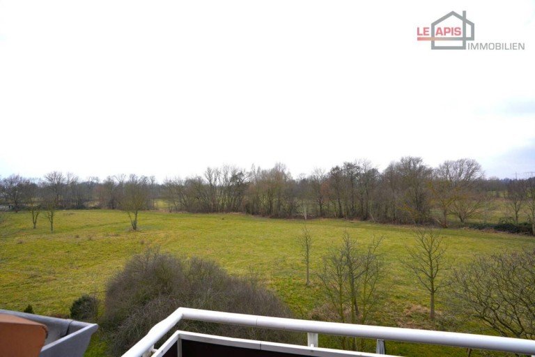 Balkon Borsdorf Dachgeschosswohnung SCHICKE DG-1-RWG INKL. EXTRA RAUM O. EBENE IN GR�NER LAGE V. BORSDORF M. BK U. OFF. K�CHE (EBK)