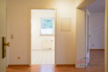 Diele / Flur +++ATTRAKTIVE 2-RWG IM 1.OG MIT BALKON, AR U. TAGESLICHTBAD IM BELIEBTEN RTCHEN HOHENHEIDA+++