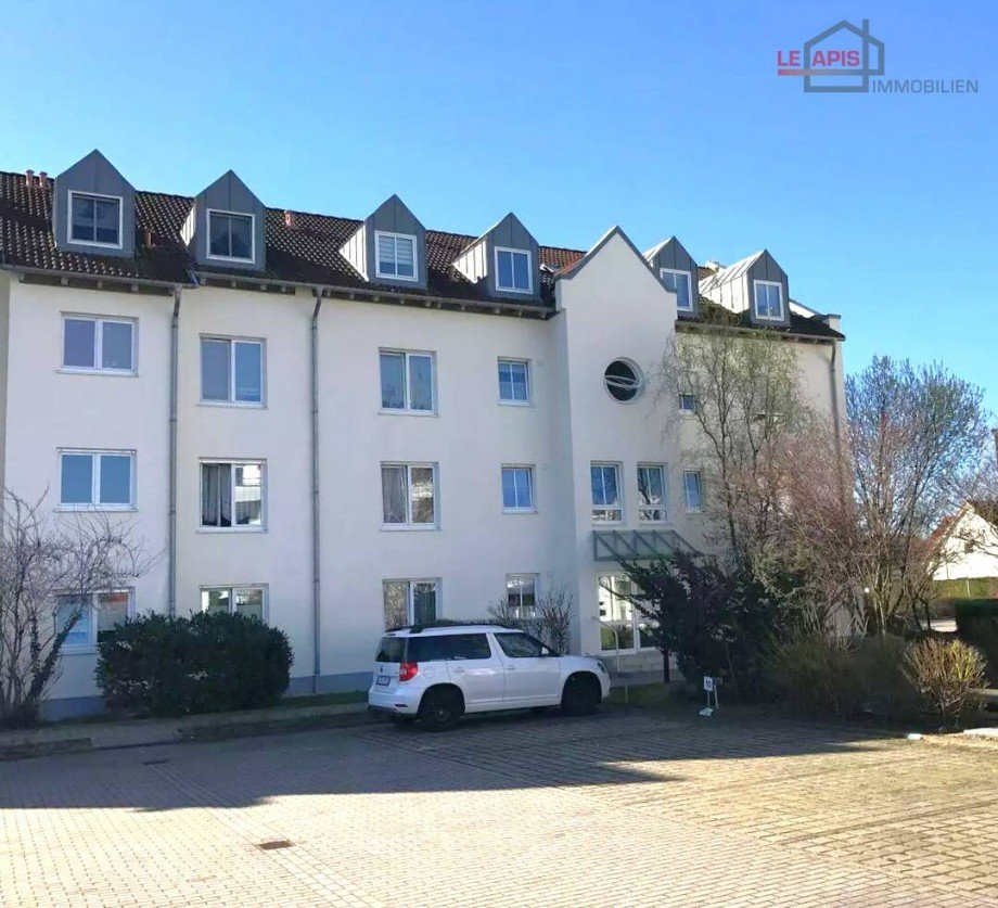 Hausansicht vorn inkl. PKW-Stellpltze Erdgeschosswohnung Leipzig