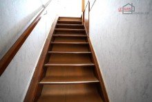 Treppenaufgang zum DG ENTZCKENDES REIHENENDHAUS M. POTENZIAL IN RUHIGER U. BELIEBTER LAGE V. KITZSCHER