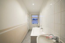 Masterbad +++TOLLE DG-3-RWG MIT TAGESLICHTBAD U.BALKON IM BELIEBTEN BACHVIERTEL+++