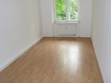 Schlafzimmer +++BEGEHRTE 3-RWG MIT BALKON UNWEIT VOM ROSENTAL | BAD MIT WANNE | LAMINAT > TOLLER SCHNITT+++