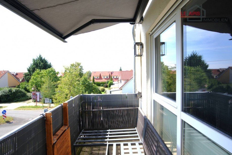 Balkon (S�dausrichtung) Wohnzimmer Bild 2 Etagenwohnung Leipzig