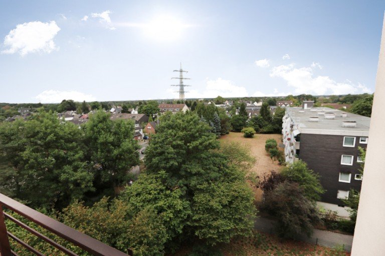  Hilden / Kalstert Etagenwohnung Schne 2 Zimmer ETW mit herrlicher Aussicht im Dachgeschoss 5 Etage