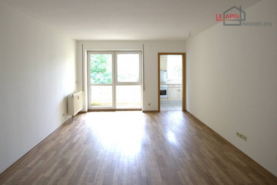 Wohnzimmer Bild 2 Etagenwohnung Leipzig