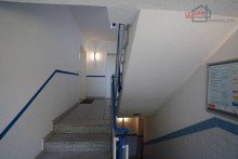 Treppenhaus +++ENTZCKENDE 2-RWG IN BEGEHRTER U. RUHIGER LAGE UNWEIT DES ZWENKAUER SEES+++