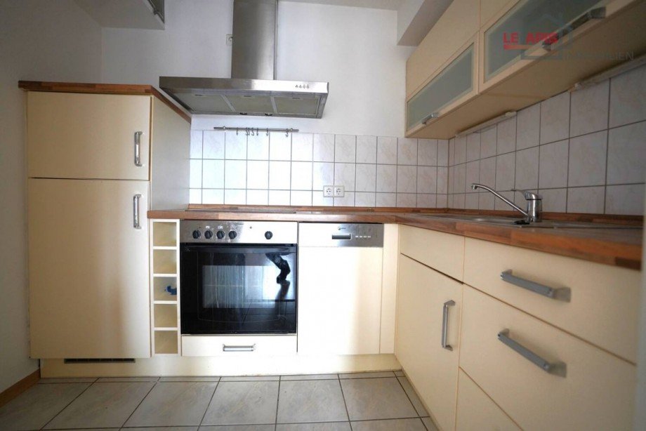 Kche m. gebrauchter EBK Dachgeschosswohnung Leipzig / Paunsdorf