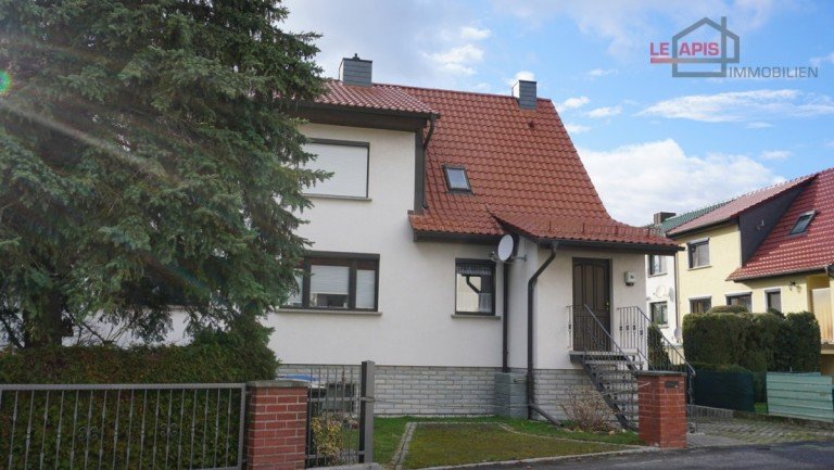 Hausansicht vorn Gro�p�sna Doppelhaush�lfte +++GRO�P�SNA - NAHE DER SEENLANDSCHAFT IN GR�NER NATUR IM EIGENEN HAUS WOHNEN+++