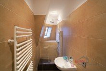 G�ste WC +++EINE GANZE ETAGE IN EINER VILLA IN EUTRITZSCH-TOP-AUSTATTUNG, 2 B�DER, PARKETT+++