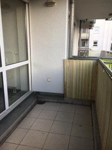 Balkon Bild 2 TOLLE, FRISCH RENOVIERTE 2-RWG M. EBK, AR U. BALKON IN BELIEBTER, GRNER LAGE V. LEIPZIG-LINDENTHAL