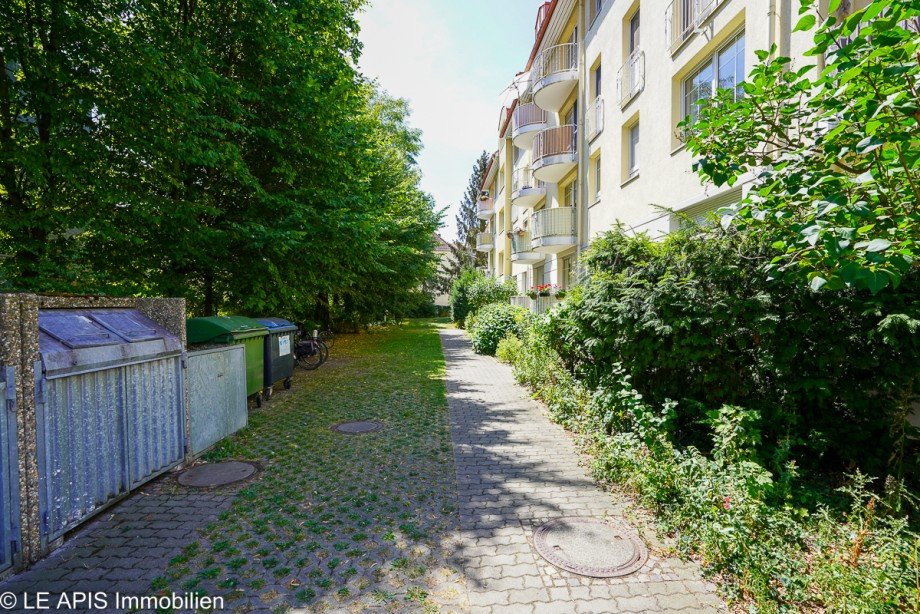 Zuwegung zum Hauseingang Etagenwohnung Leipzig