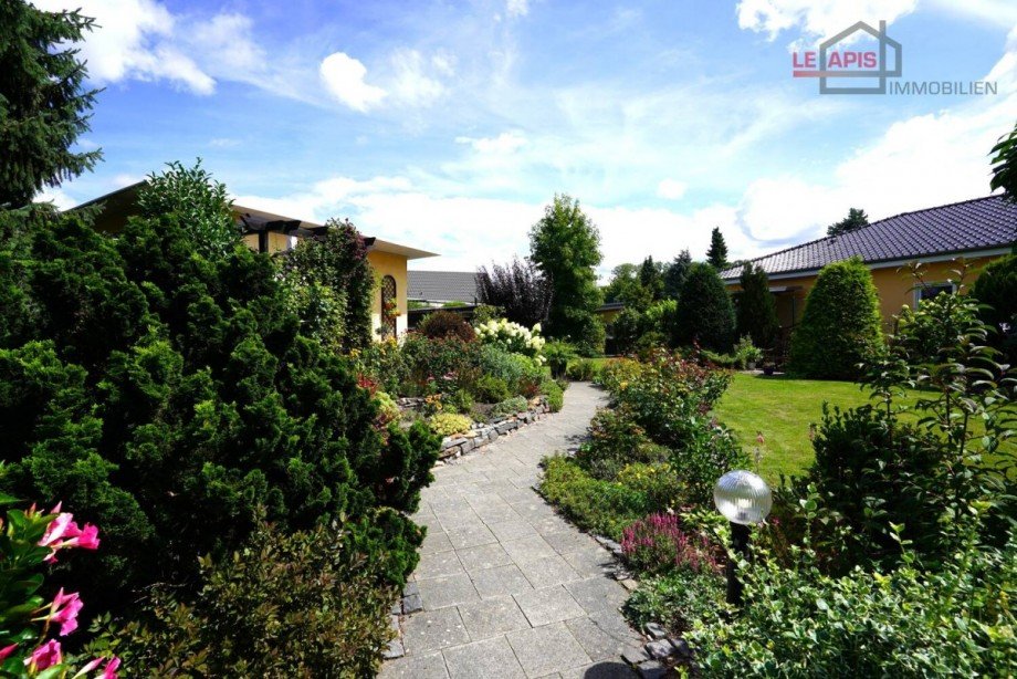 Eingangsbereich Grundstck Bungalow Borsdorf / Panitzsch