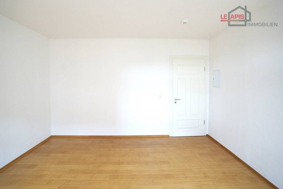 Zimmer 2 Bild 2 Etagenwohnung Leipzig