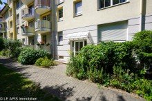 Hauseingang +++WOHNEN IN ALTLINDENAU 1-RWG MIT BALKON IN RUHIGER LAGE+++