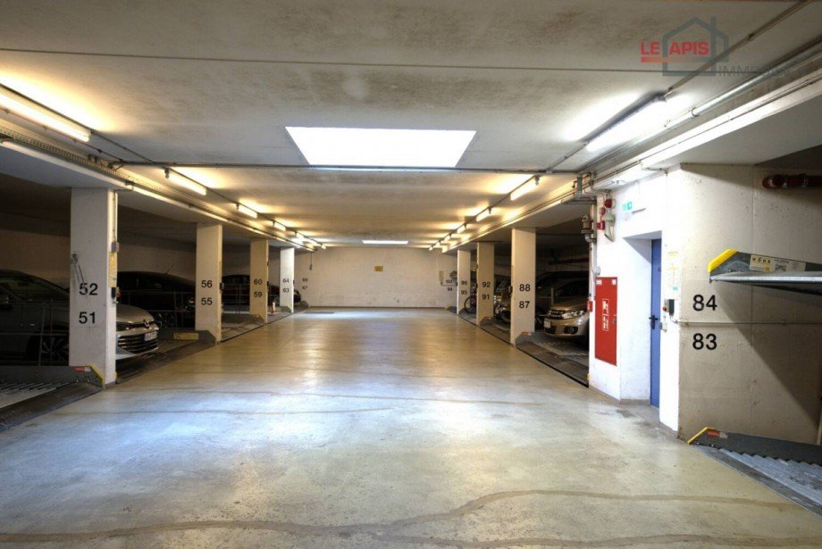 Tiefgarage TG-Stellpl. 77 Dachgeschosswohnung Leipzig-Lausen