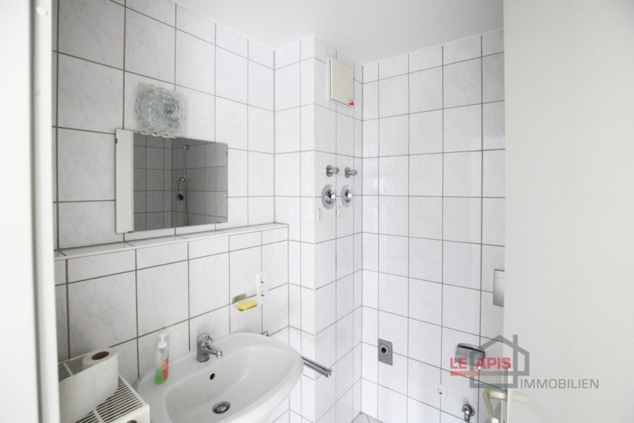 Bad Etagenwohnung Leipzig / Paunsdorf