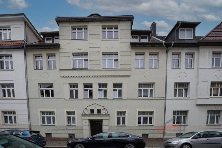 Hausansicht Leipzig / Grozschocher - Grozschocher Dachgeschosswohnung +++ CHARMANTE 2-RWG MIT EBK, TAGESLICHTBAD UND LOGGIA IM SCHNEN STADTTEIL LPZ. GROSSZSCHOCHER +++