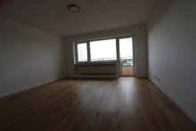 Wohnzimmer Schne 2 Zimmer ETW mit herrlicher Aussicht im Dachgeschoss 5 Etage