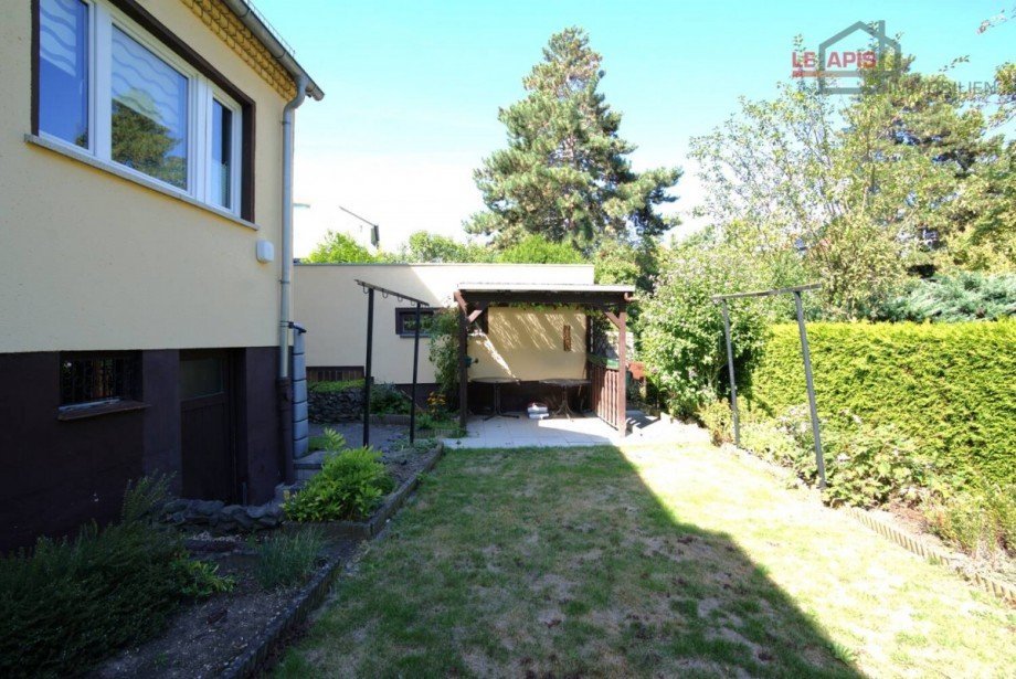 Gartenbereich hinten Doppelhaush�lfte Leipzig
