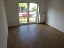 SZ 3 TOLLE, FRISCH RENOVIERTE 2-WG MIT EBK, BALKON U. KELLER IN BELIEBTER, GR�NER LAGE IN LEIPZIG B�HLITZ-EHRENBERG