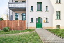 Eingangsbereich VILLA VON CARLOWITZ- EINE 3-RAUM-PERLE MIT BALKON IN LEIPZIG - GROZSCHOCHER