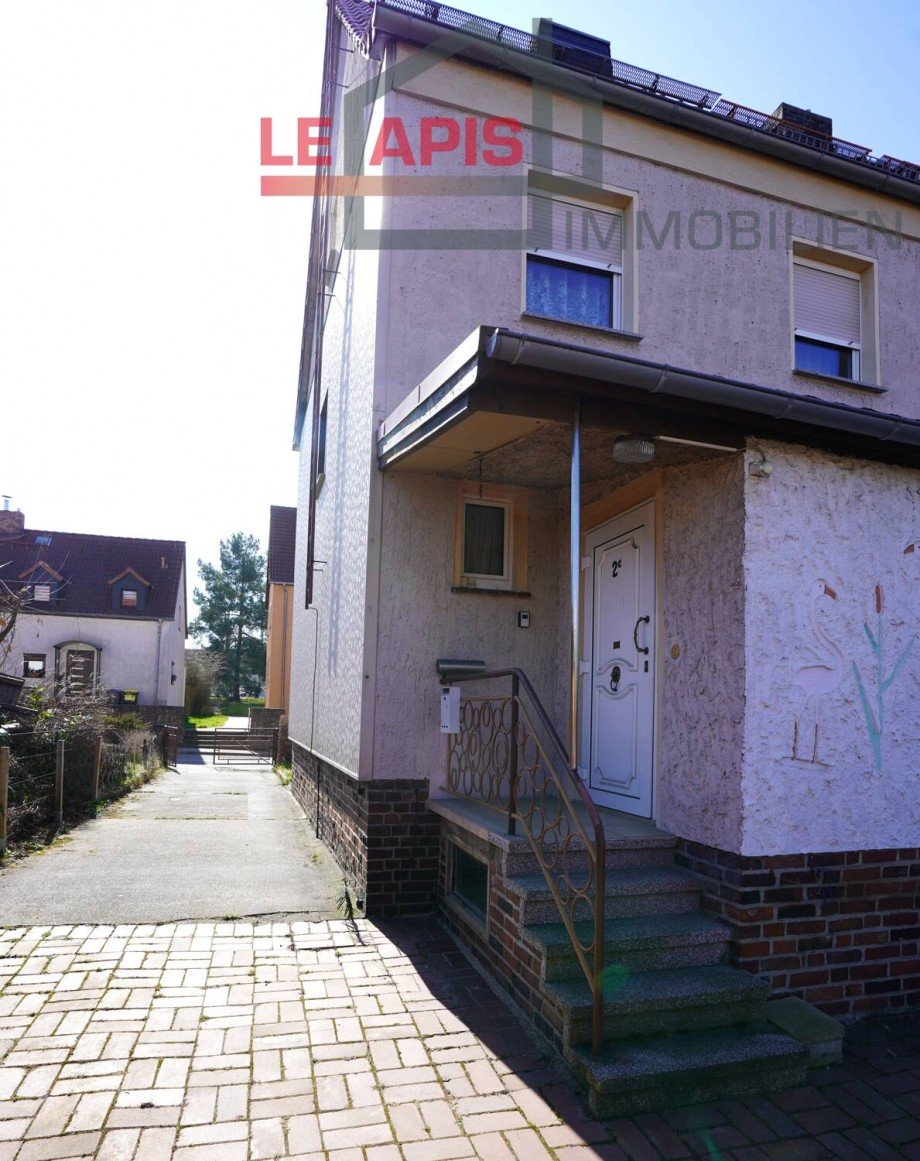Einfahrt u. Zugang Haus Reihenendhaus Kitzscher