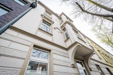 Fassadenansicht +++4-Raum-ETW mit Altbauflair! Balkon + Pellets-Ofen! Top Lage! Nhe Schloss Benrath!+++