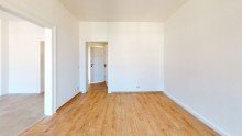 Wohnzimmer RESERVIERT+++ERSTBEZUG NACH SANIERUNG - TOLLE, LICHTDURCHFLUTETE DG- 2.5-RWG+++