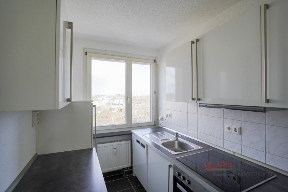 K�che mit EBK Etagenwohnung Leipzig / Eutritzsch