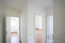 Diele / Flur +++ENTSPANNT WOHNEN IM SPECKGRTEL VON LEIPZIG - SCHICKE 2.5-RWG MIT EBK UND GROEM SDBALKON+++