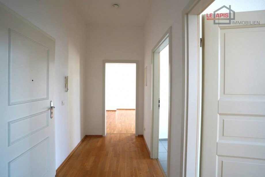 Flur Bild 2 Etagenwohnung Leipzig