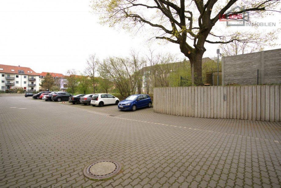 Garten- u. Hofbreich inkl. PKW-Stellpl�tze Etagenwohnung Leipzig