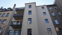 Hofansicht +++FRISCH RENOVIERT HOCHWERTIGE 4-RWG MIT BALKON, FUSSBDHZG, GESPACHTELTE W�NDE+++