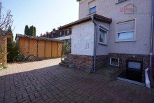 Keller- u. Hauseingang ENTZCKENDES REIHENENDHAUS M. POTENZIAL IN RUHIGER U. BELIEBTER LAGE V. KITZSCHER