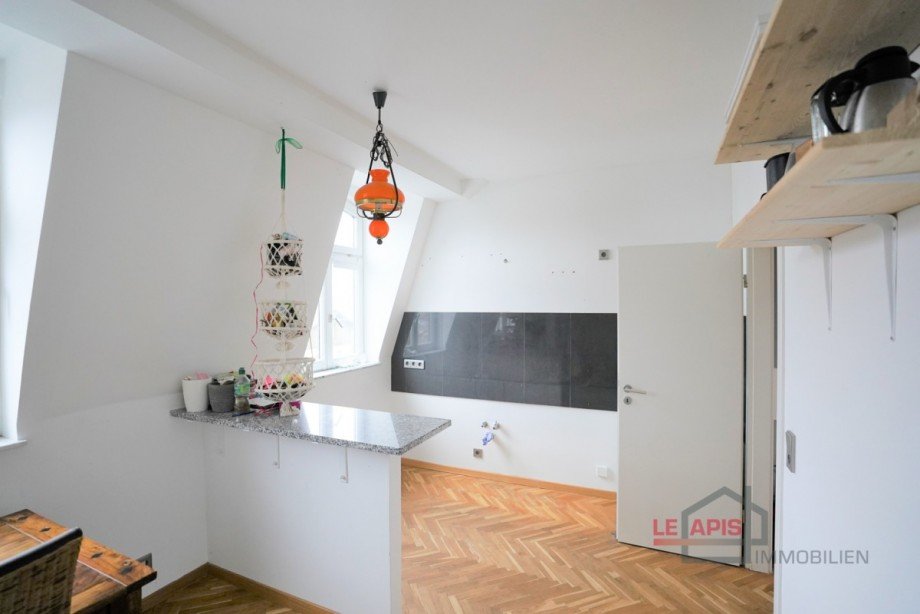 Kche Dachgeschosswohnung Leipzig / Eutritzsch