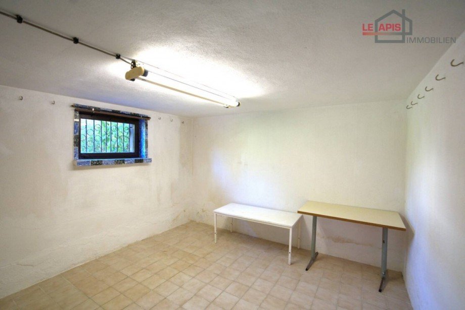 Waschraum Kellerbereich Bild 2 Doppelhaush�lfte Leipzig