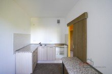 K�che mit EBK +++PFIFFIGE 4-RWG MIT BALKON IN ATTRAKTIVER LAGE VON JENA-WINZERLA+++