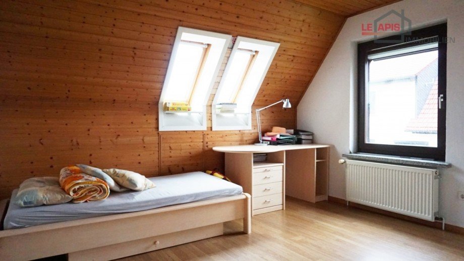 obere Etage 1.OG G�ste-Zimmer Doppelhaush�lfte Gro�p�sna